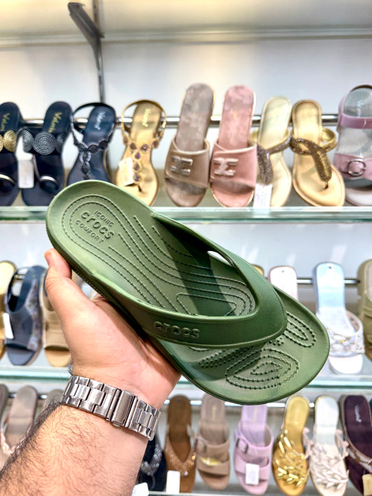 CROCS V SHAPE OLIVE