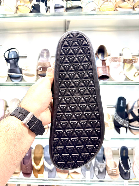 WALTAIR PLUS SIZE T STRAP BLACK
