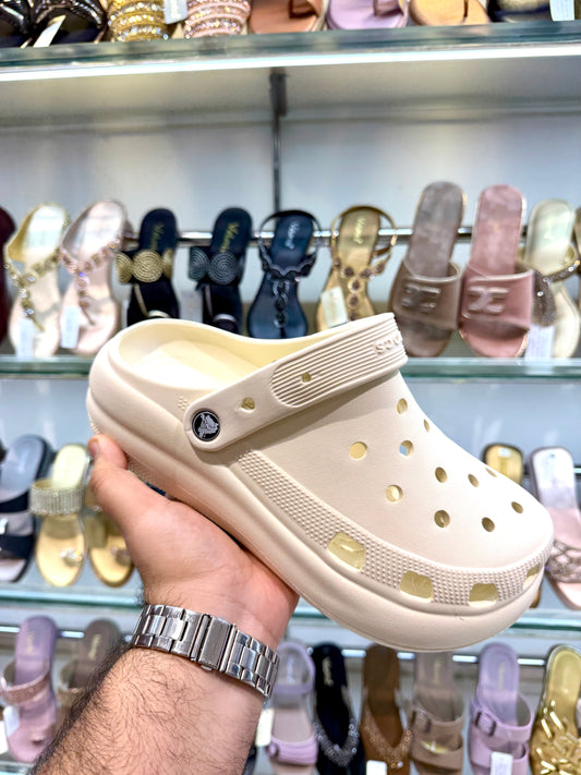 CROCS INDIAN MADE BEIGE