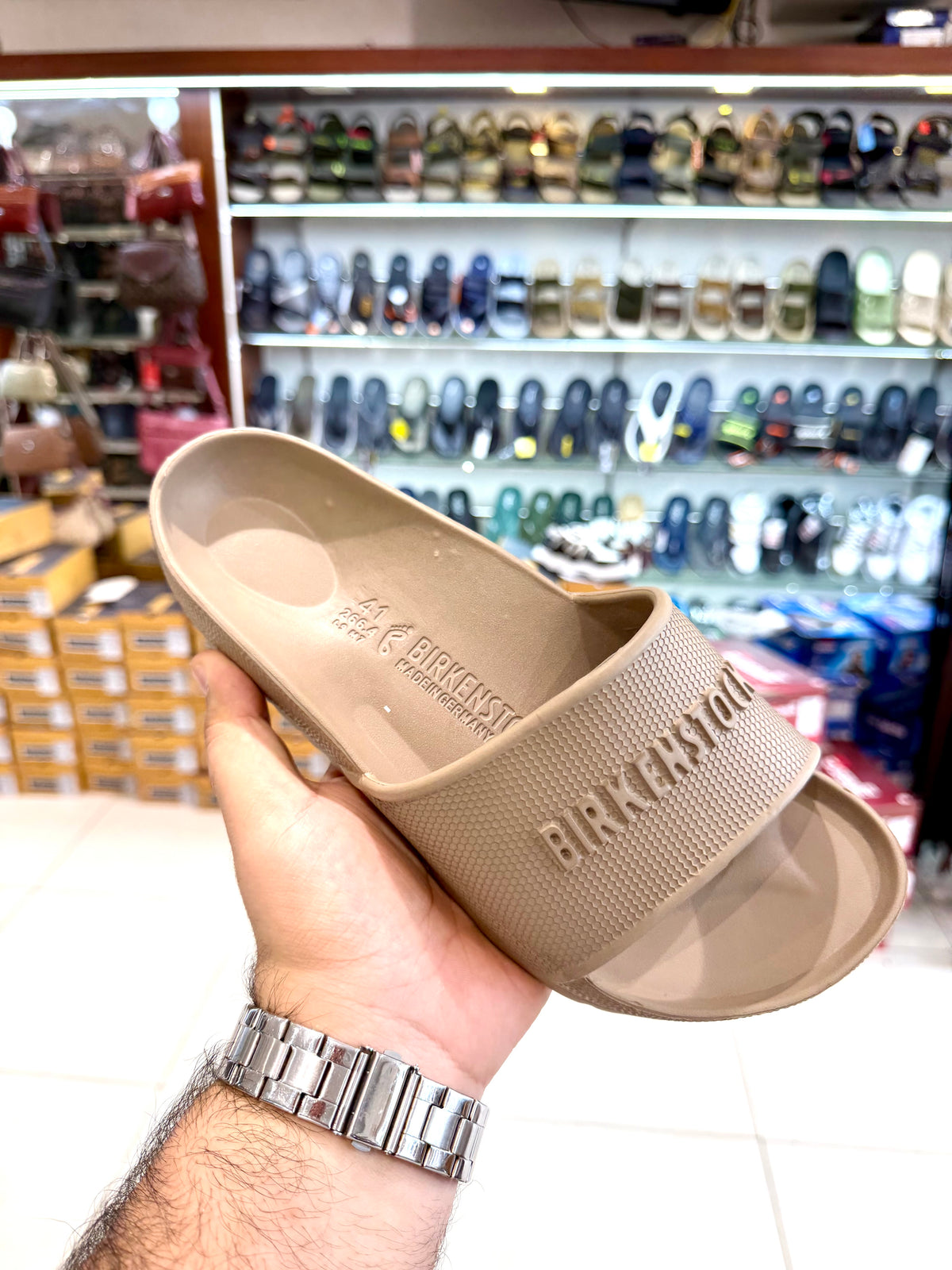 BRIKENSTOCK SLIDES LIGHT BROWN
