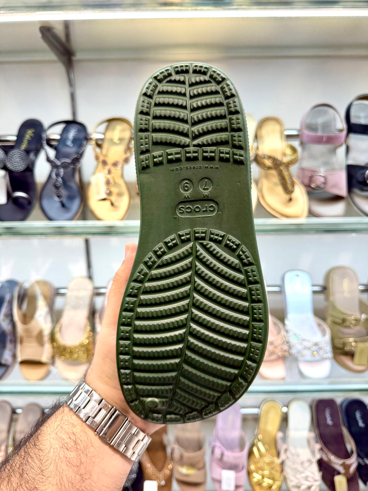 CROCS V SHAPE OLIVE