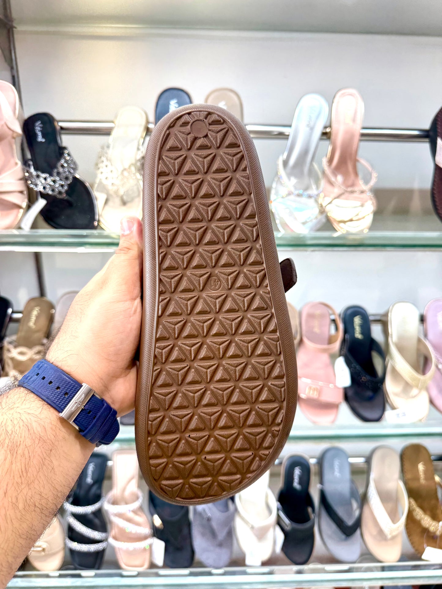 WALTAIR WALK WITH COMFORT CUP BROWN
