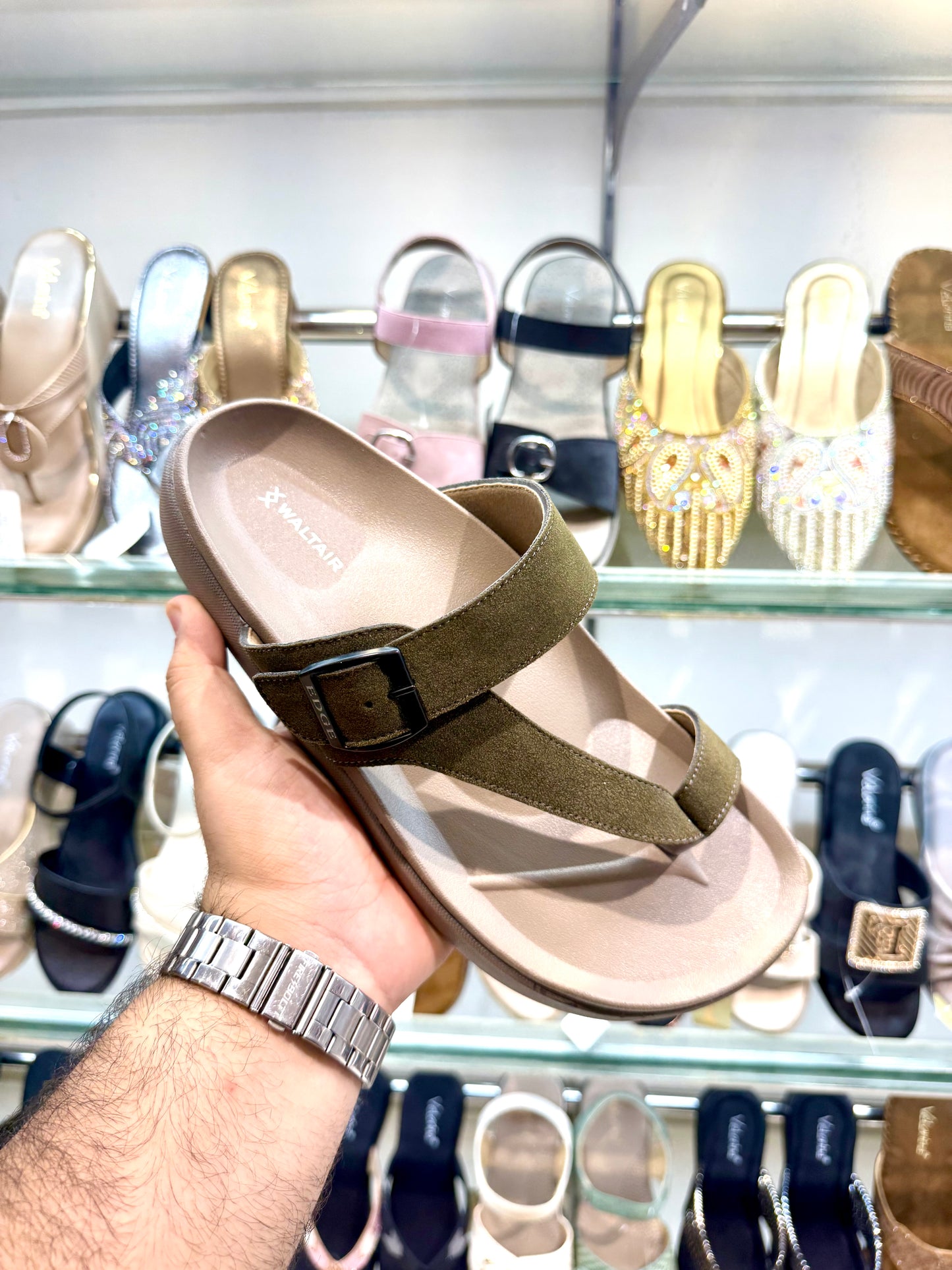 WALTAIR BRAND TELANGANA MODEL CREAM/OLIVE