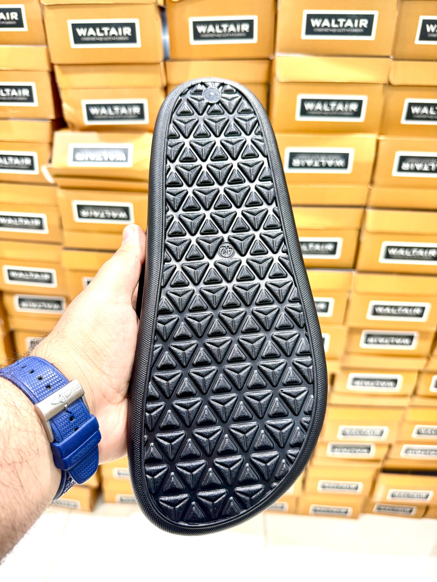 WALTAIR WALK WITH COMFORT