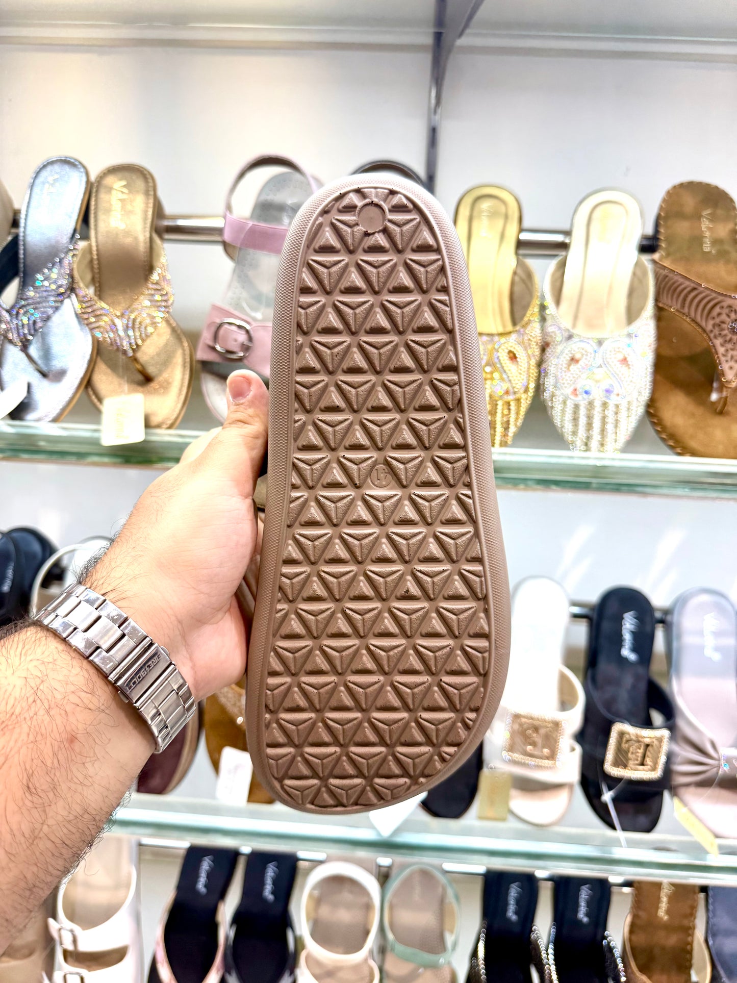 WALTAIR BRAND TELANGANA MODEL CREAM/OLIVE