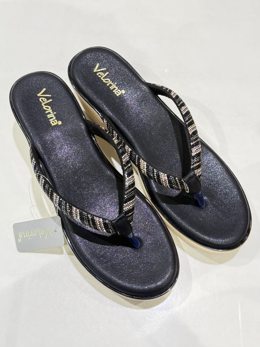 VELORINA BLACK V SHAPE