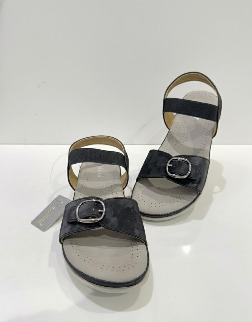 VELORINA SANDLES BLACK