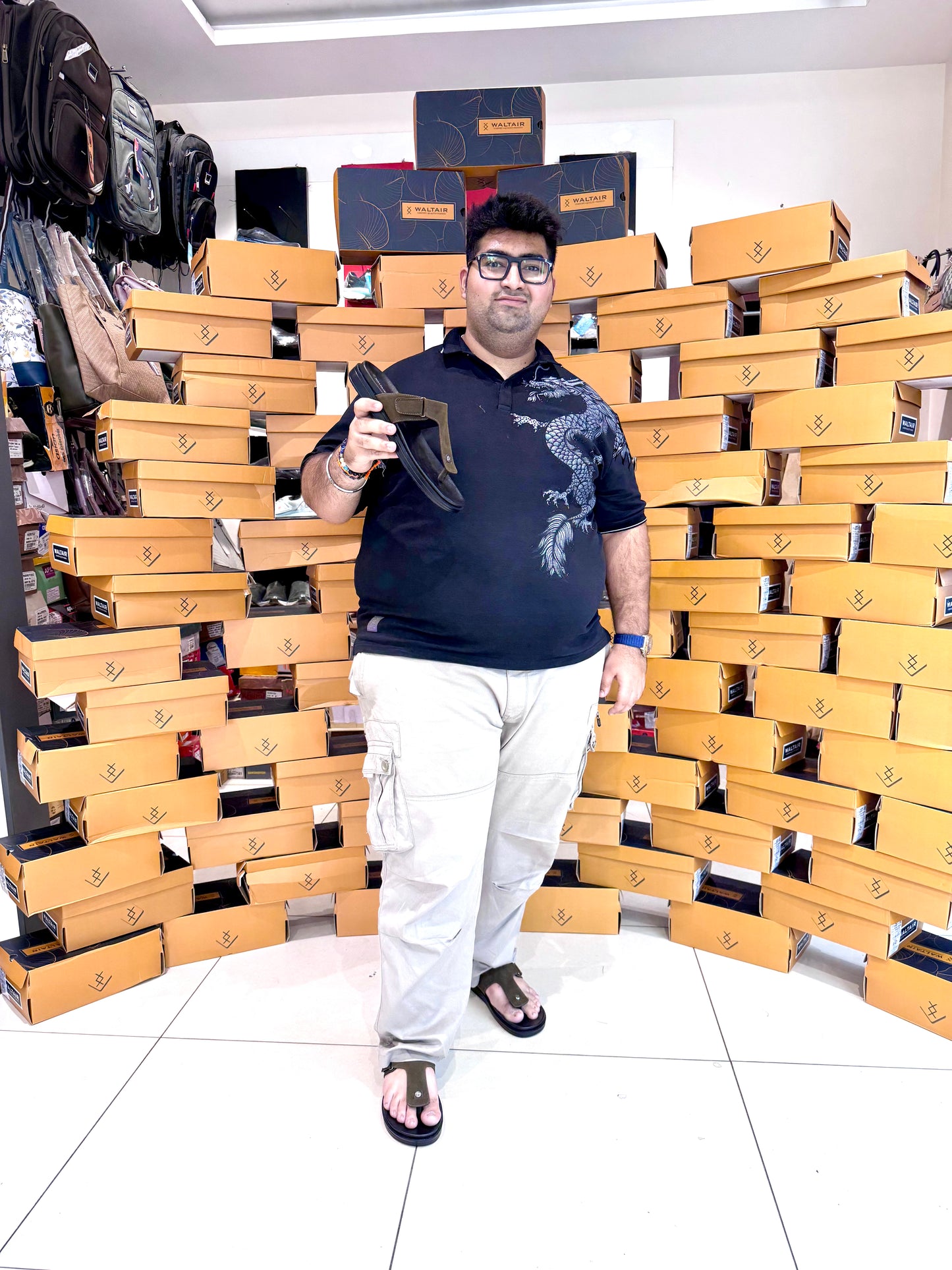 WALTAIR T STRAP OLIVE