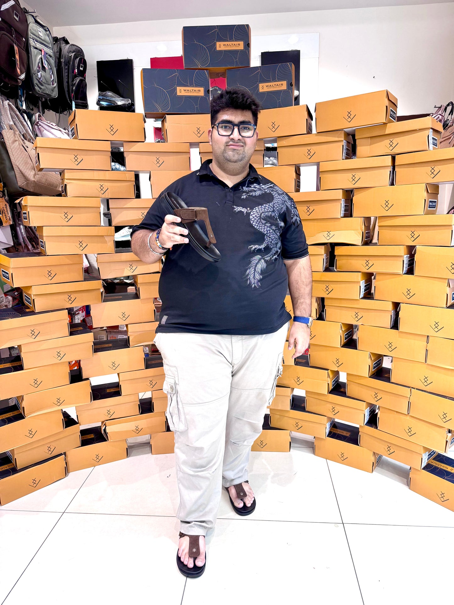 WALTAIR T STRAP BROWN